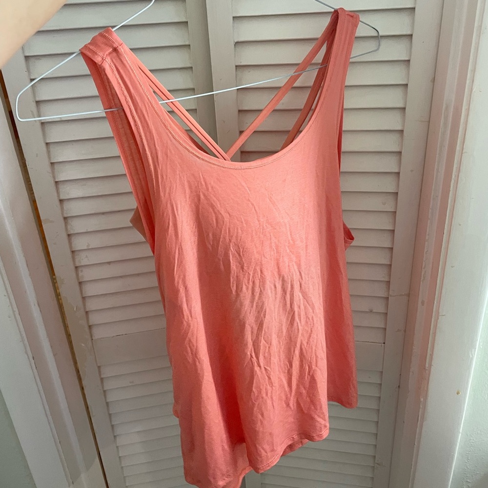 Lululemon Cross Tank with built-in bra - Picture 2 of 3
